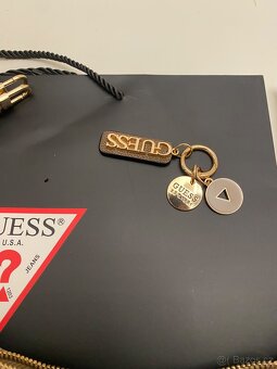 Kabelka Guess - 2