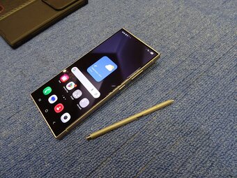 TOP Samsung Galaxy S24 Ultra 5G 12/256GB +záruka - 2