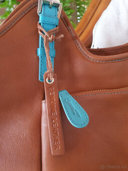 Nová kožená kabela Paul Costelloe - 2