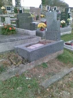 Prodám Hrob (Zaječov) - 2