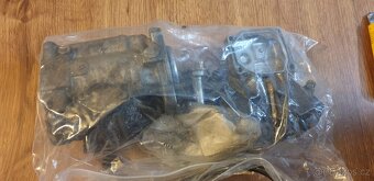 Mercedes Sprinter 312d čerpadlo - 2