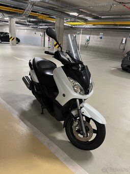 Yamaha Xmax 125ccm r.2009 - 2