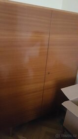 Staré skříně - 2