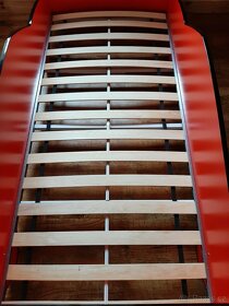 PRODÁM POSTEL - AUTO - 2