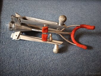 Stojan na alt saxofon - 2