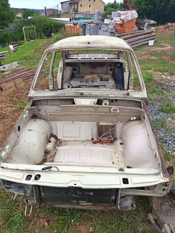 Škoda 120 kastle - 2