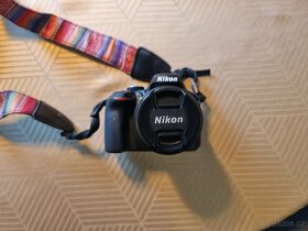 Nikon D3400 - 2
