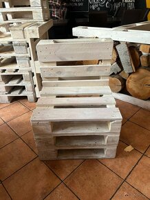 Židle z palet dřevěný - 2