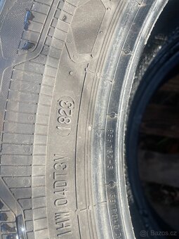 215/60R17C - 2