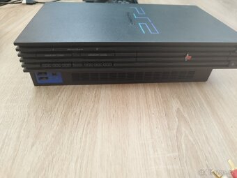 PlayStation 2 - 2