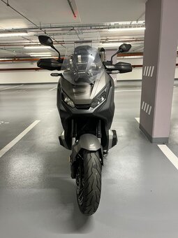HONDA X-ADV 75O - 2