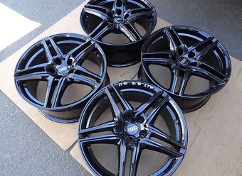 Alu disky černé na Audi, 18", 5x112, ET 30, šíře 8J - 2