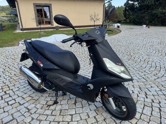 Scooter Kentoya Xor 50 - 2