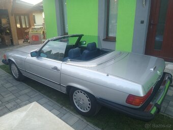 Mercedes Benz 560 sl - 2