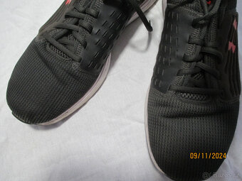 boty / tenisky under armour vel 44,5 - 2
