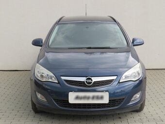 Opel Astra 1.4i , 88 kW benzín, 2011 - 2