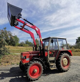 MONTÁŽ ČELNÍHO NAKLADAČE NA TRAKTORY ZETOR - 2