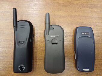 Makety mobilních telefonů Motorola, Alcatel, Nokia - 2