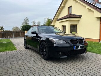 BMW E60 530i (dvě sady pneu) - 2