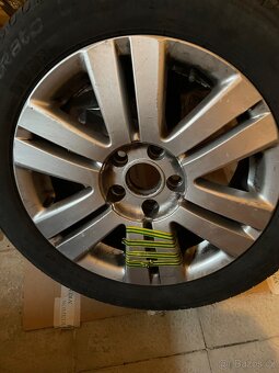 Kola vw passat B6 - 2