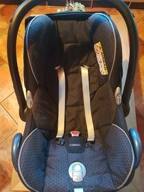 Vajíčko Maxi-cosi se základnou FamilyFix - 2
