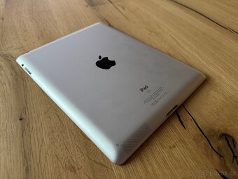 Apple iPad 3 64GB WiFi černý - 2