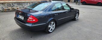 Mercedes-Benz Třídy E, E 220CDI 189TIS KM ELEGANCE - 2