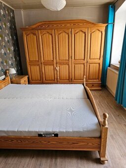 Masivní ložnice(220) - 2