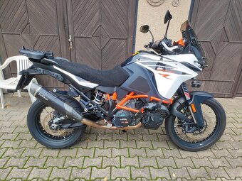 KTM Adventure 1090 R - 2