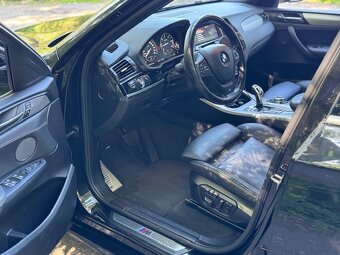 X4 xDrive 35d, TOP výbava - PRVNÍ MAJITEL KOUPENO V ČR - 2