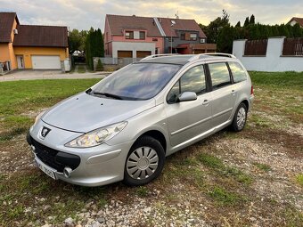 Peugeot 307 SW 1.6 HDi (80 kW), 2006 – panorama, klimatizace - 2