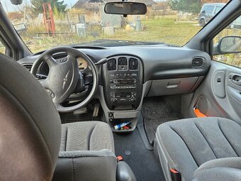 Chrysler grand voyager - 2