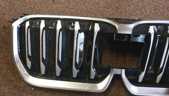 Maska ledviny gril bmw ix1 ix 1 u11 185178-1 - 2