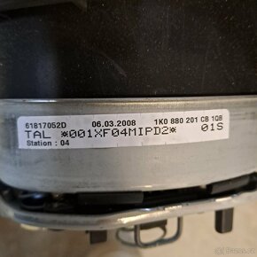 Volkswagen Touran, Passat, Golf - 2