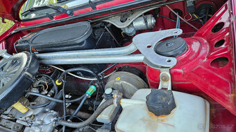 Škoda Felicia Favorit rozpěra tlumičů - 2