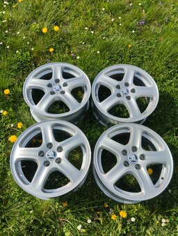 ALU KOLA ŠKODA FABIA R15’ 5X100 - 2