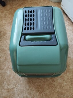 Potřeby pro chov koček - 2