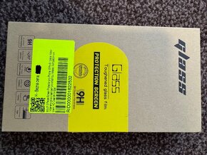 iPhone 15 pro ochrana skla slicka - 2