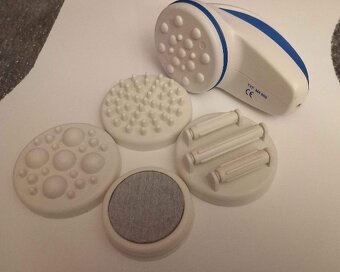 Masážní přístroj - 2