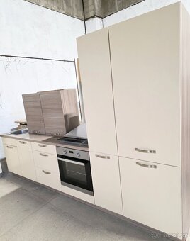 Kuchyně se spotřebiči TOP stav - 2