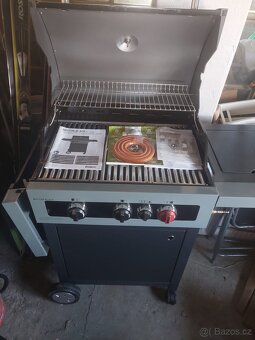 Nový zahradní gril - 2