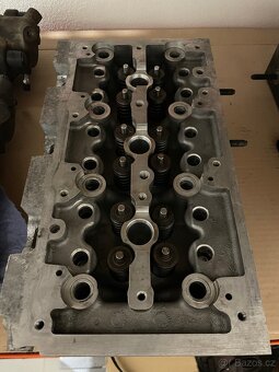 Hlava motoru 1.4tdi cus po repasi - 2