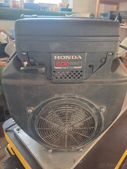 Motor Honda GX620 dvouválec 20 HP - 2