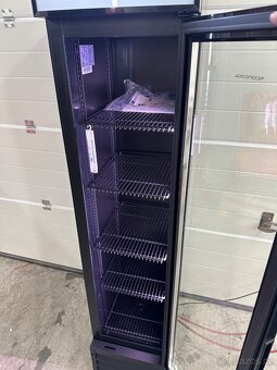 Nápojová lednice Slim, úzká - 2