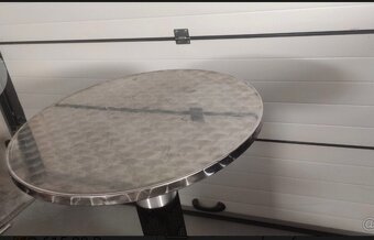 Barový stolek s infratopenim - 2