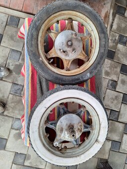 Kola k ČZ 175 - prase - 2