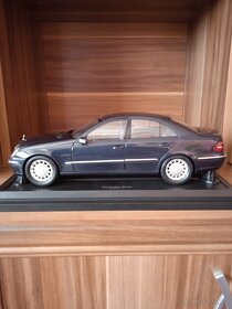 KYOSHO  1/18 - 2
