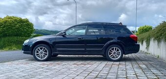 Subaru Outback 2.5 121 kW LPG - 2