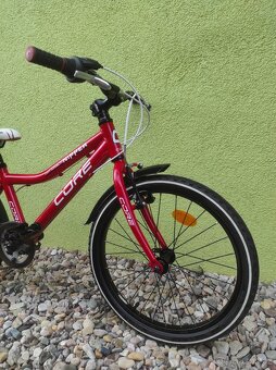 Značkové dětské kolo CORE NIPPER 20" (červená) - 2