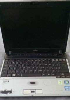 Notebook Fujitsu na náhradní díly - 2